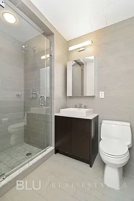 Rented by BLU Real Estate | media 20
