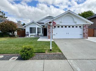 779 Oak Brook Dr, Vacaville, CA 95687