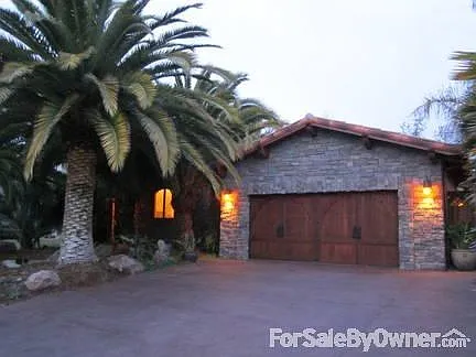 1672 Calle Ranchero photo 1