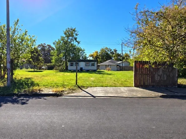 311 W Main St Lot 4, Baytown, TX 77520