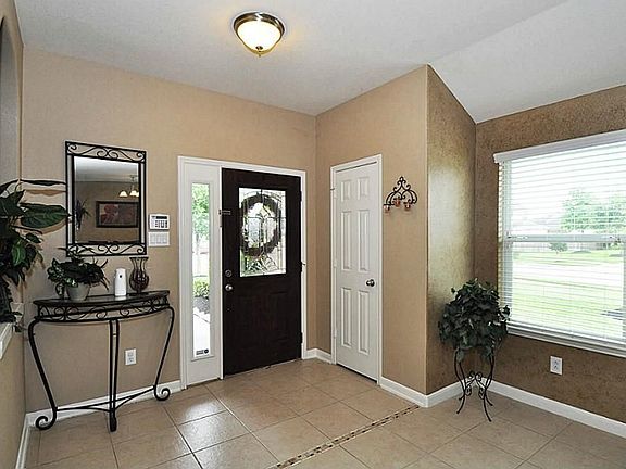 4th image of 2250 Rocky Hollow Ln