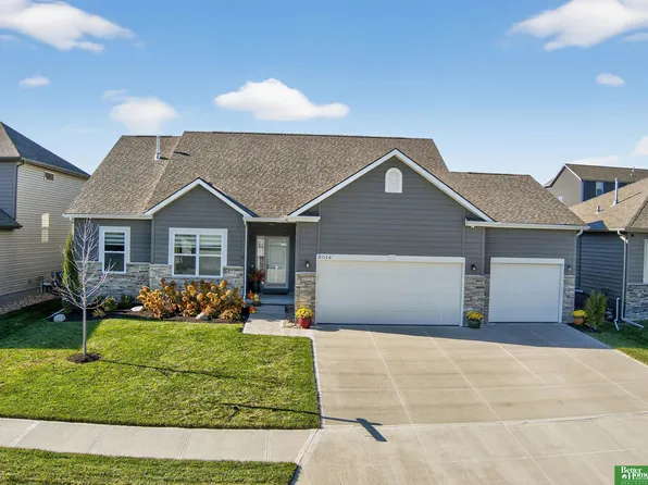 5014 N 209th St, Elkhorn, NE 68022