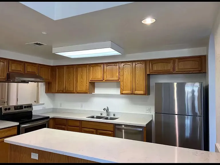 19028 Stevens Creek Blvd #1 — Photo 3