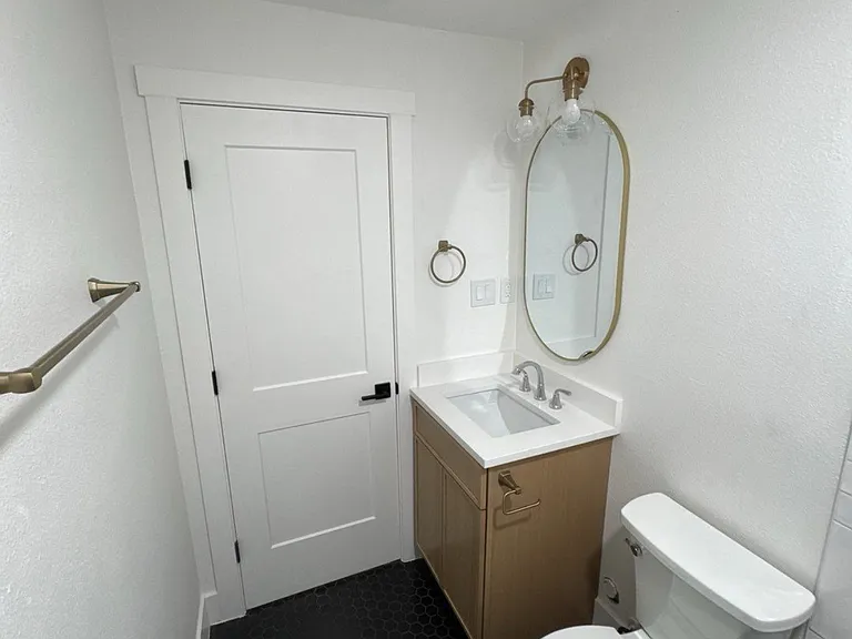 7290 Ash St #A — Photo 8