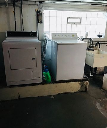 3rd image of 4443 S Artesian Ave