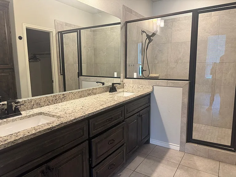 5304 Nevan Ct — Photo 5