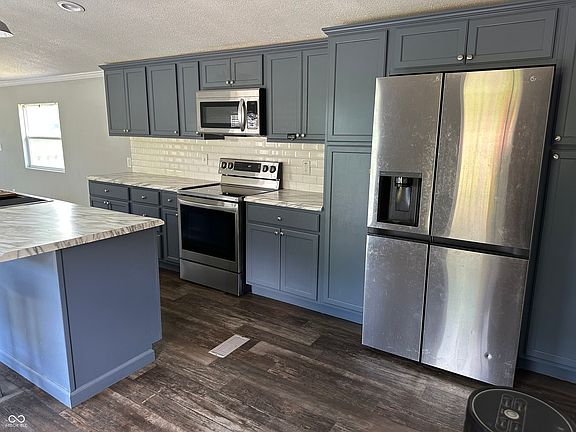 5th image of 4466 Buffalo Ln