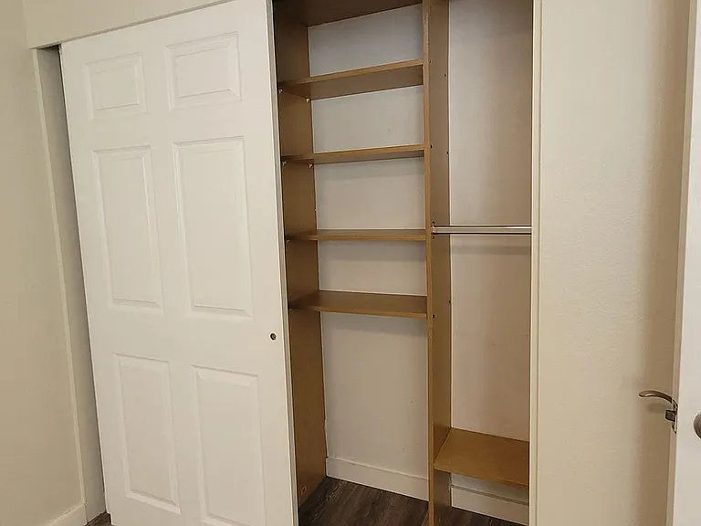 1460 Sheafe Ave NE #105 — Photo 19