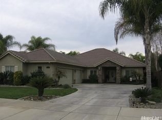 1025 Sea Breeze Dr, Ripon, CA 95366