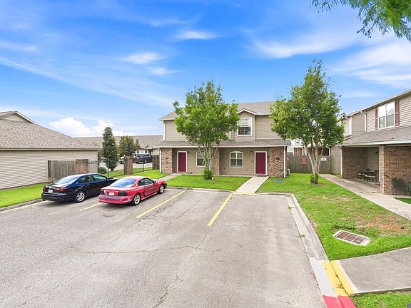 2nd image of 822 Provision Ct #B
