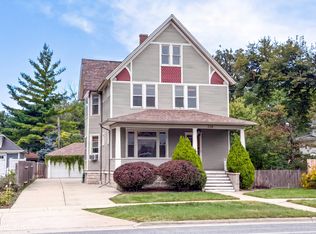 338 N La Grange Rd, La Grange Park, IL 60526