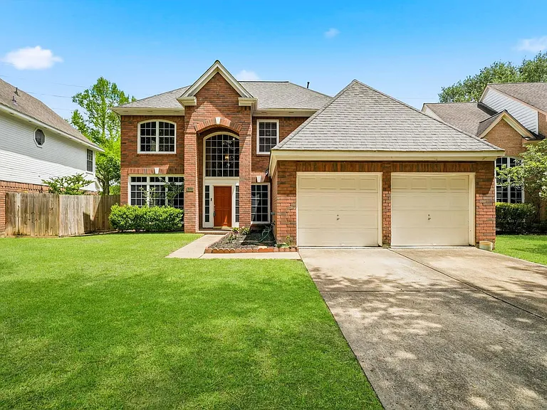 4323 Ringrose Dr — Photo 1
