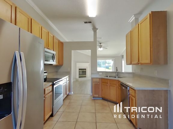 5th image of 11505 Rolling River Blvd