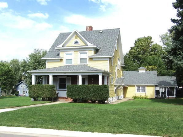 223 E Schlieman Ave, Appleton, MN 56208