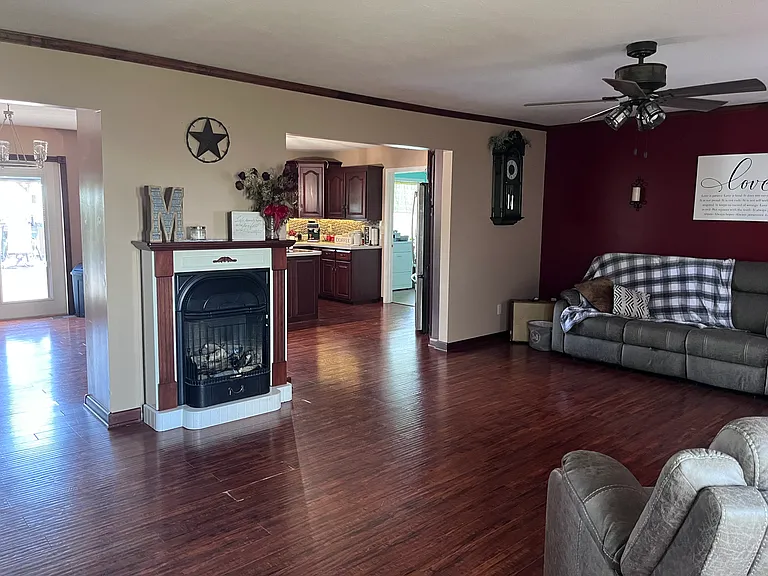 8811 Greenville Rd — Photo 14