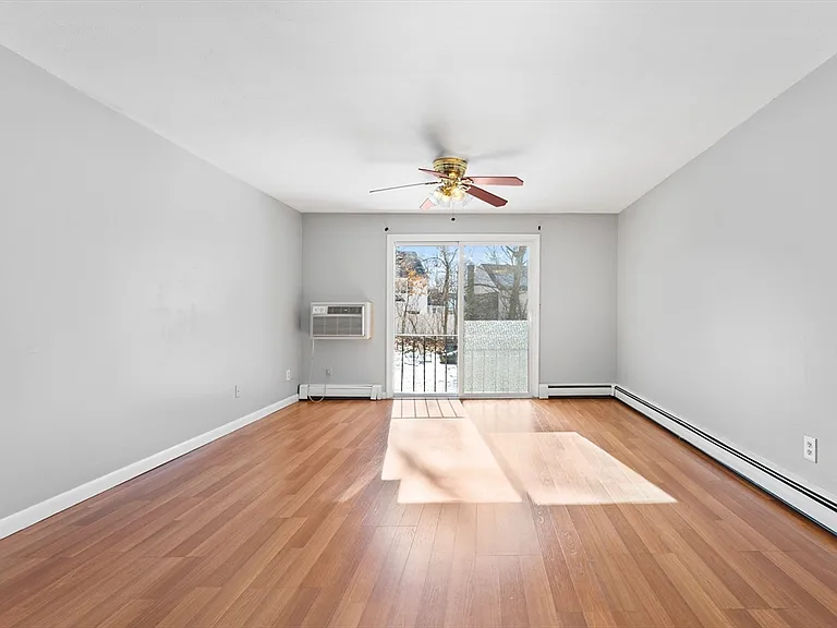 82 Boylston Ln #21 — Photo 6