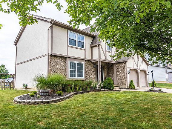 2nd image of 12319 Thoroughbred Dr