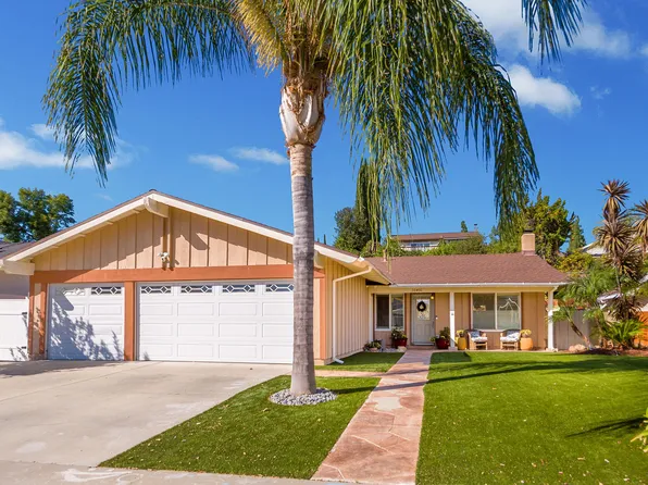 30451 Sandtrap Dr, Agoura Hills, CA 91301