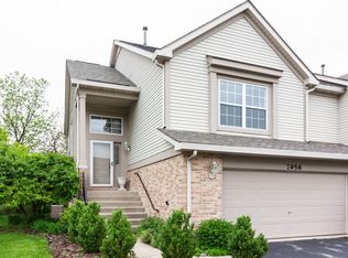 7956 Hedgewood Dr, Darien, IL 60561