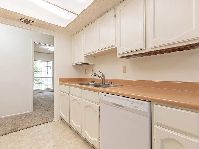 8127 Babe Ruth St — Photo 15