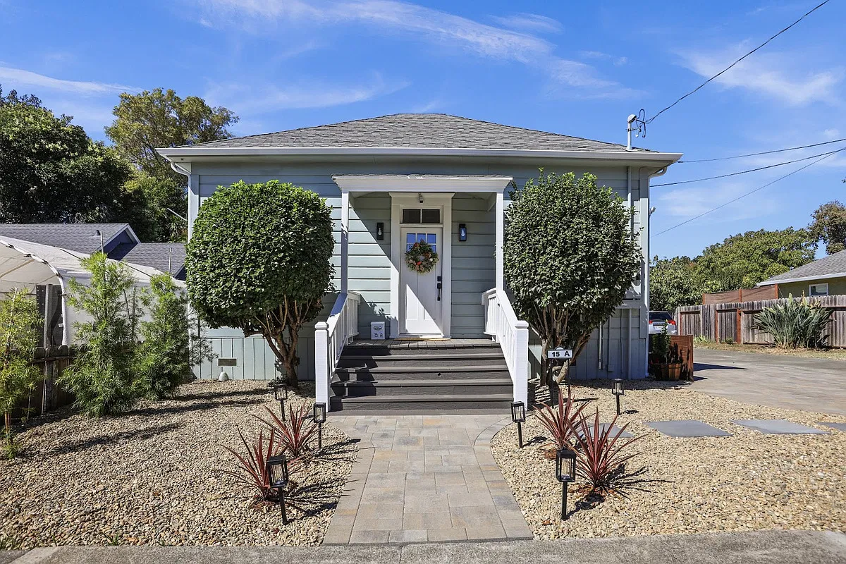 3 bed, $6,000 — Photo 3