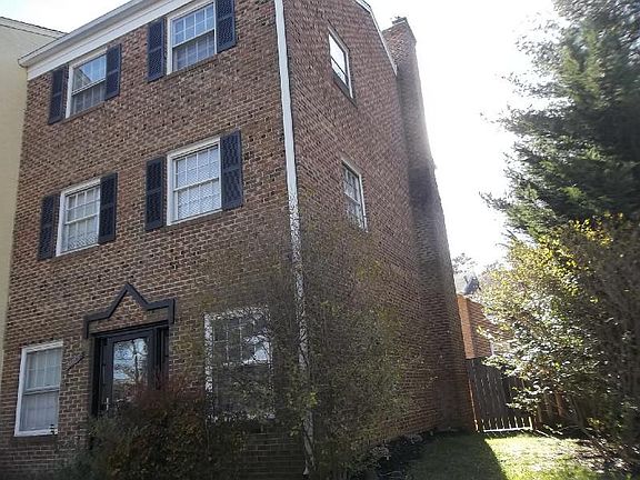 2nd image of 14765 Ealing Ct