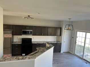 110 Sluice Ct, Newark, DE 19711