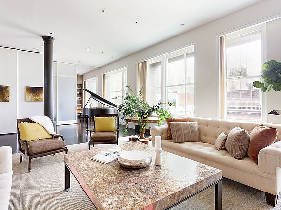 2nd image of 43 Walker St Unit Penthouse