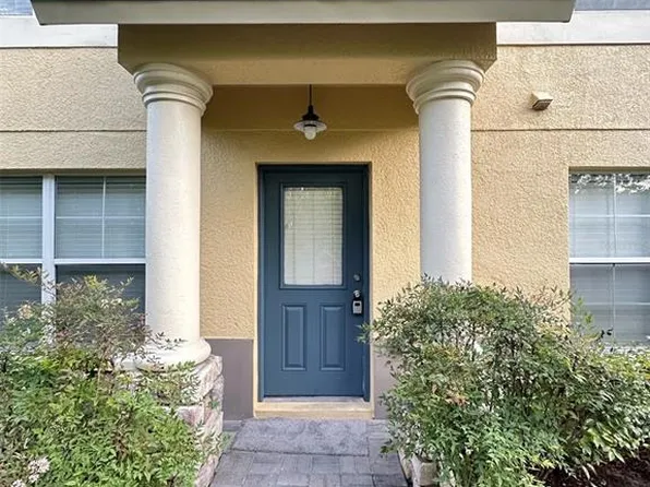 203 Castlekeeper Pl, Valrico, FL 33594