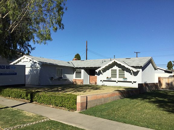 4th image of 6631 Vanguard Ave