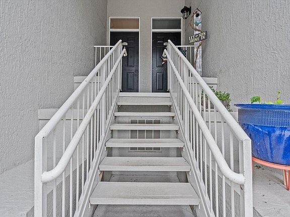 3rd image of 60 Fenwick Hall Allee Aly #1214