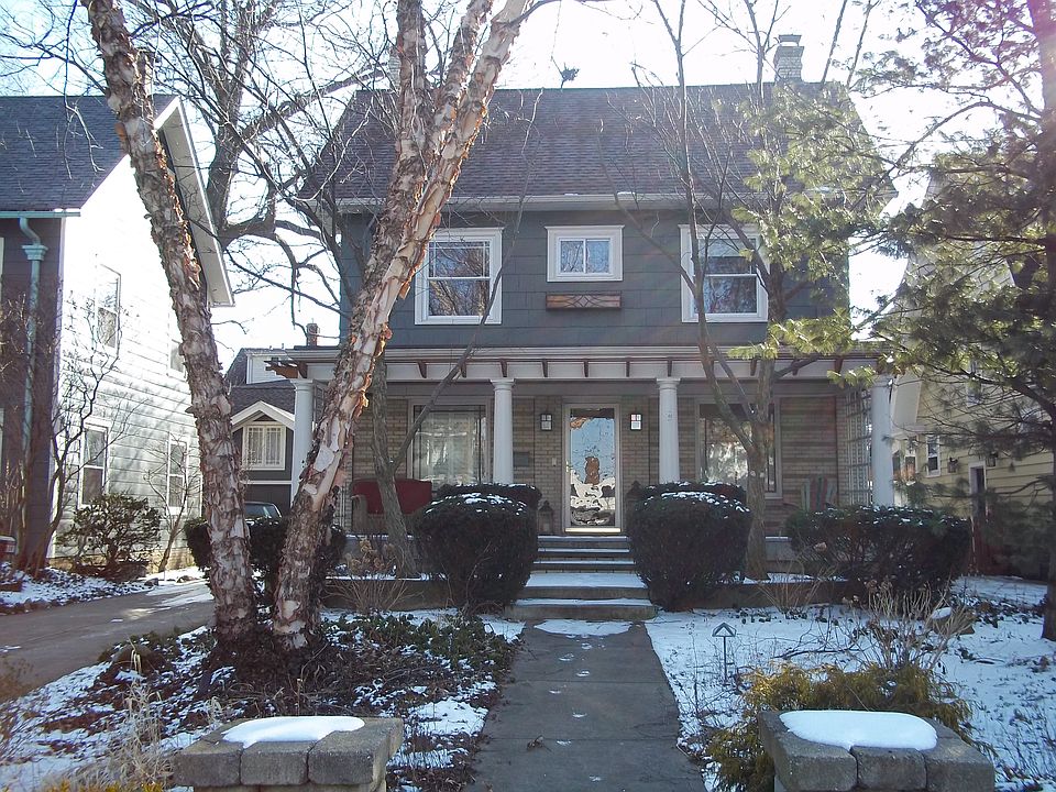 1st image of 1095 Leedale Ave