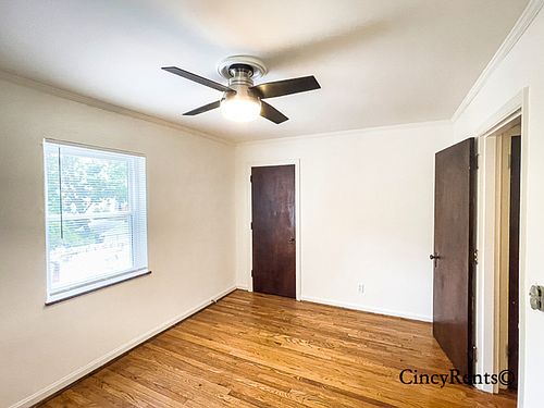 5th image of 2782 Observatory Ave APT 4