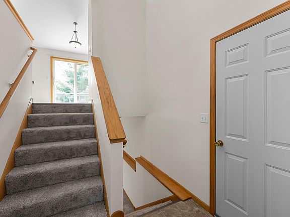 3rd image of 705 Robert Phillip Pl