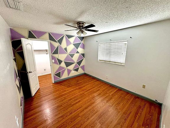 4th image of 8900 NW 23rd St #1