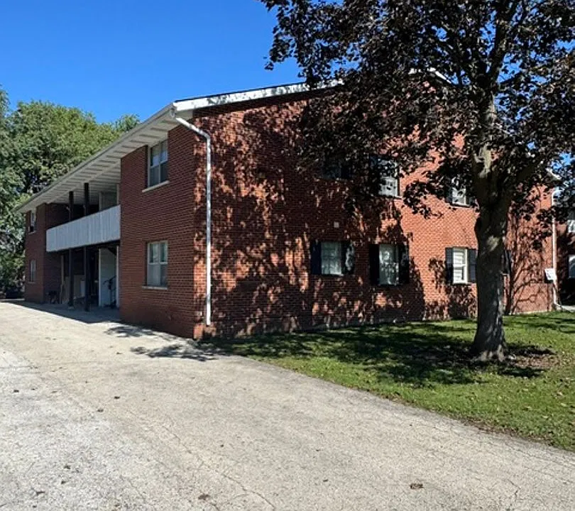 410 Hickory Cir