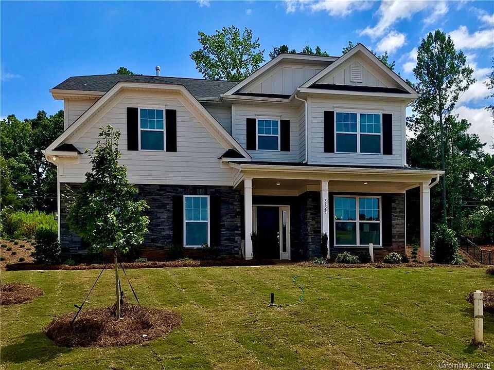 1st image of 8725 Auburn Whisper Ln #412