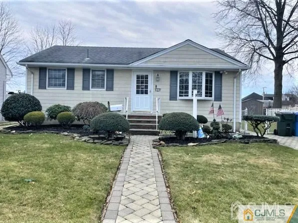 120 Birch St, Port Reading, NJ 07064