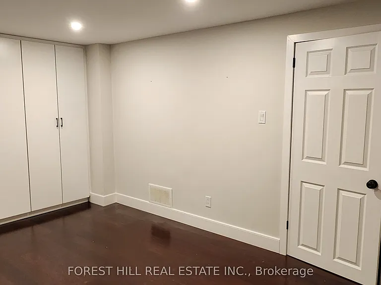 3 Shakespeare Dr — Photo 15