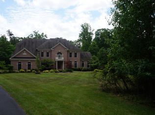 9865 Oxcrest Drive, Fairfax station, VA 22039