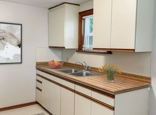 237 7th Ave W #1, Kirkland, WA 98033
