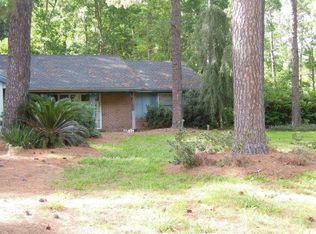 200 W Glyndale Cir, Brunswick, GA 31523