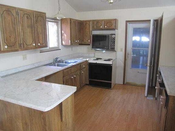 5th image of 103 Dawnridge Dr