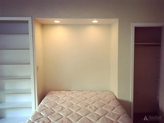 Rented by Anchor Associates | media 23