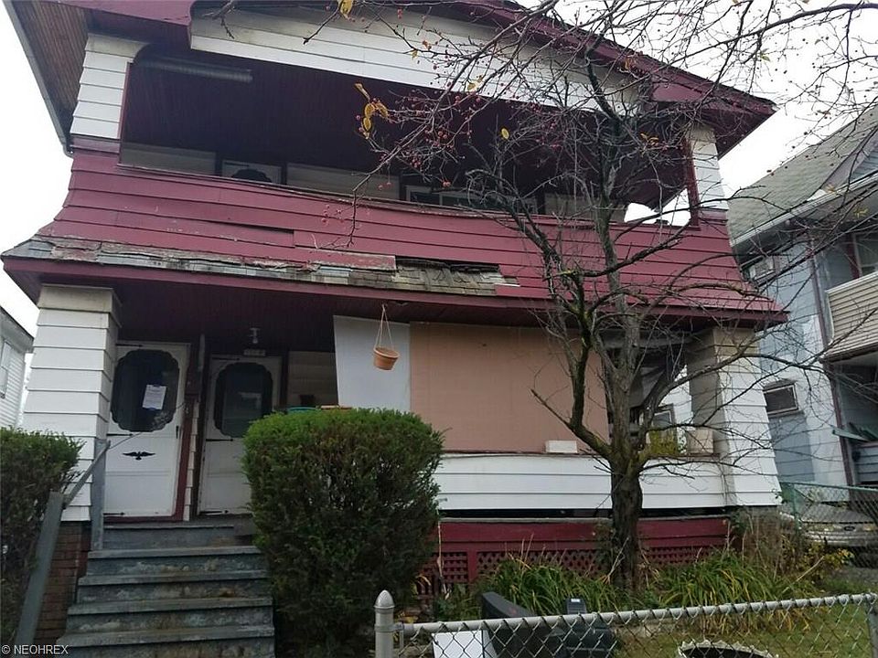 1st image of 3118 E 94th St