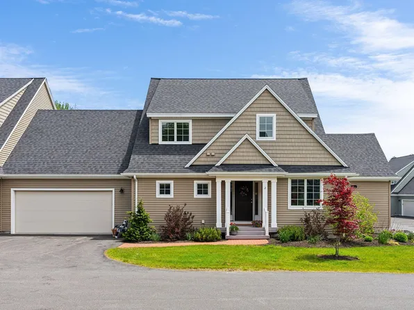 2 Foxglove Way #89, Brunswick, ME 04011