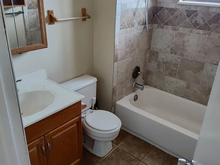 7552 Bannock St — Photo 8