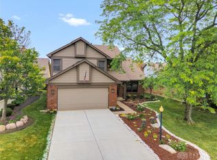 955 Deer Run Rd, Dayton, OH 45459