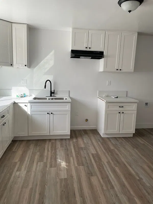 408 E Walnut Ave — Photo 3