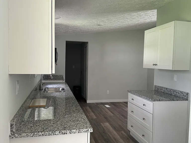 108 Hatteras Dr — Photo 6